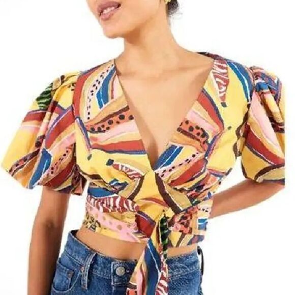 NWT Farm Rio Multi Banana Cropped Blouse Small - Picture 1 of 12